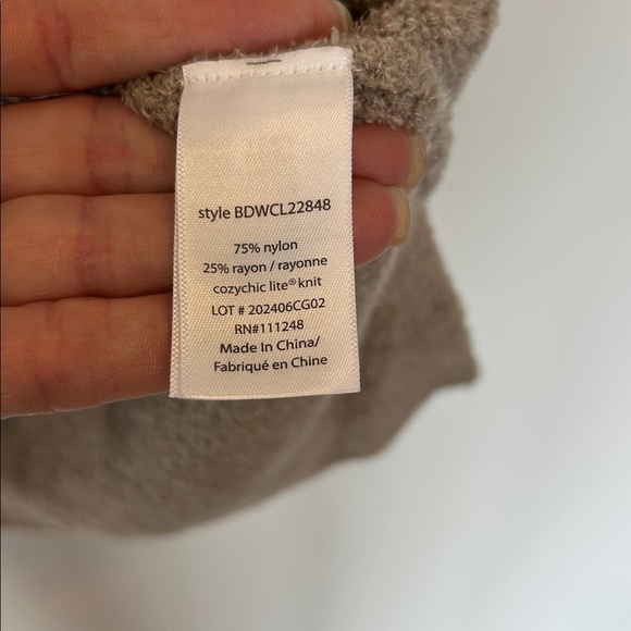 Barefoot Dreams Textured Pull Over Nickel NWT - Picture 6 of 8